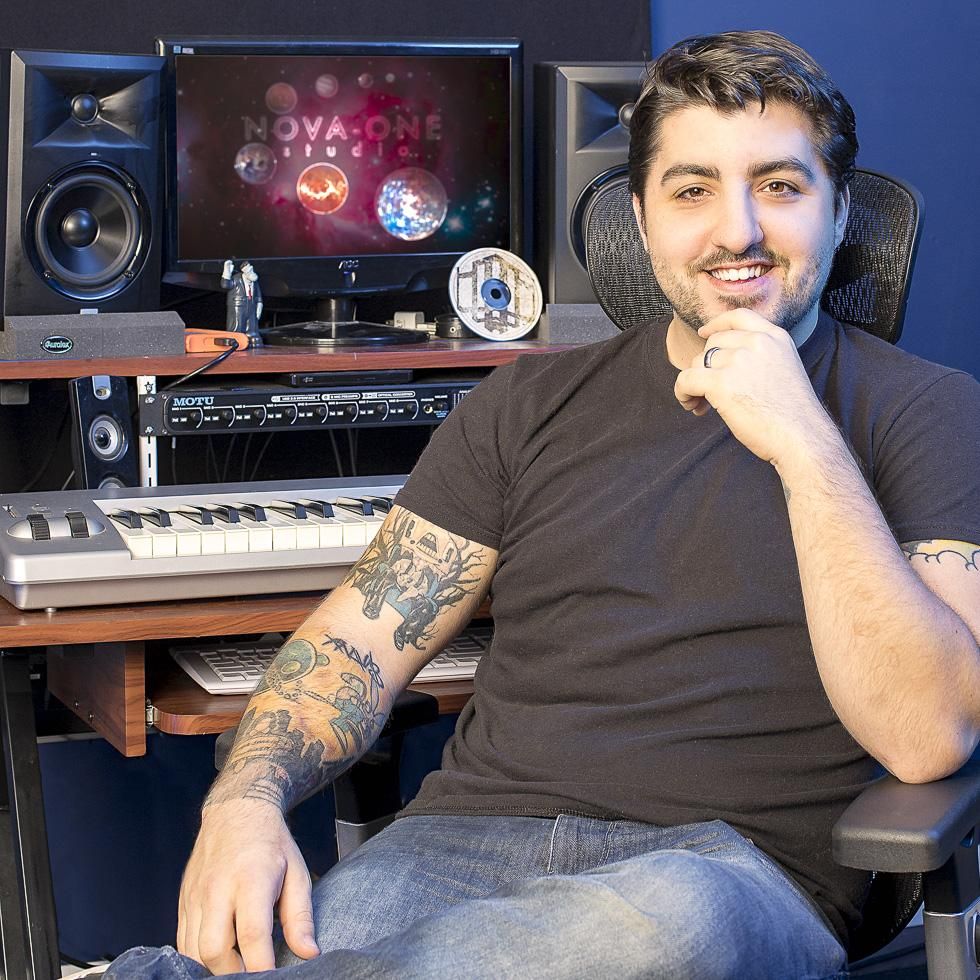 Lorenzo Price - Guitarist & Engineer for Studio...