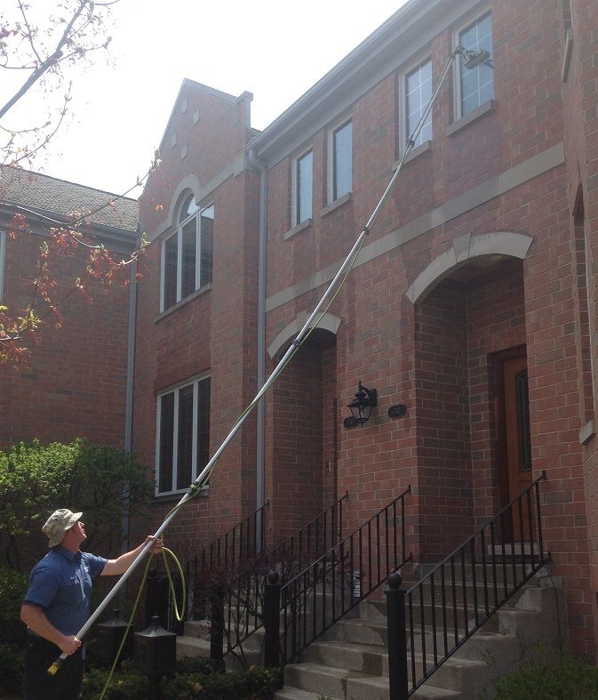 Pure water window cleaning - no chemicals, no ladd