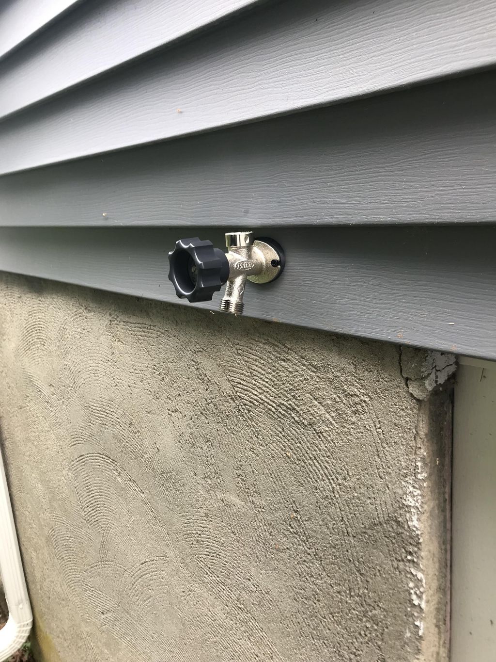 This is a frost freeze outdoor faucet