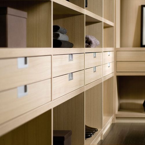 Custom Closet Drawers & Custom Closet Cabinets