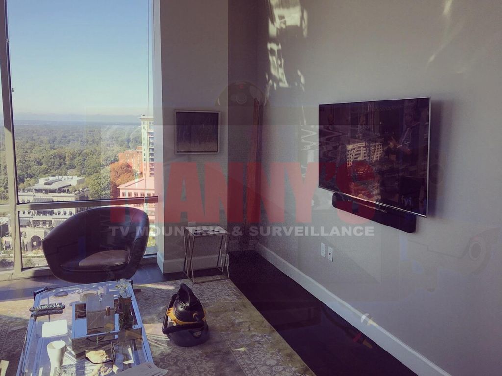Give your room the look it’s been waiting For. TV 