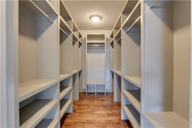 Custom Closets