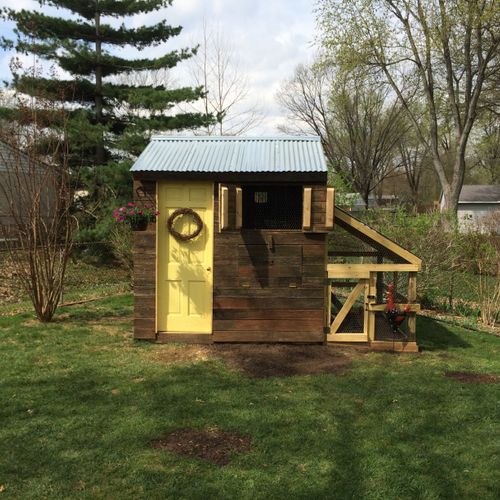Shed with attached chicken coop