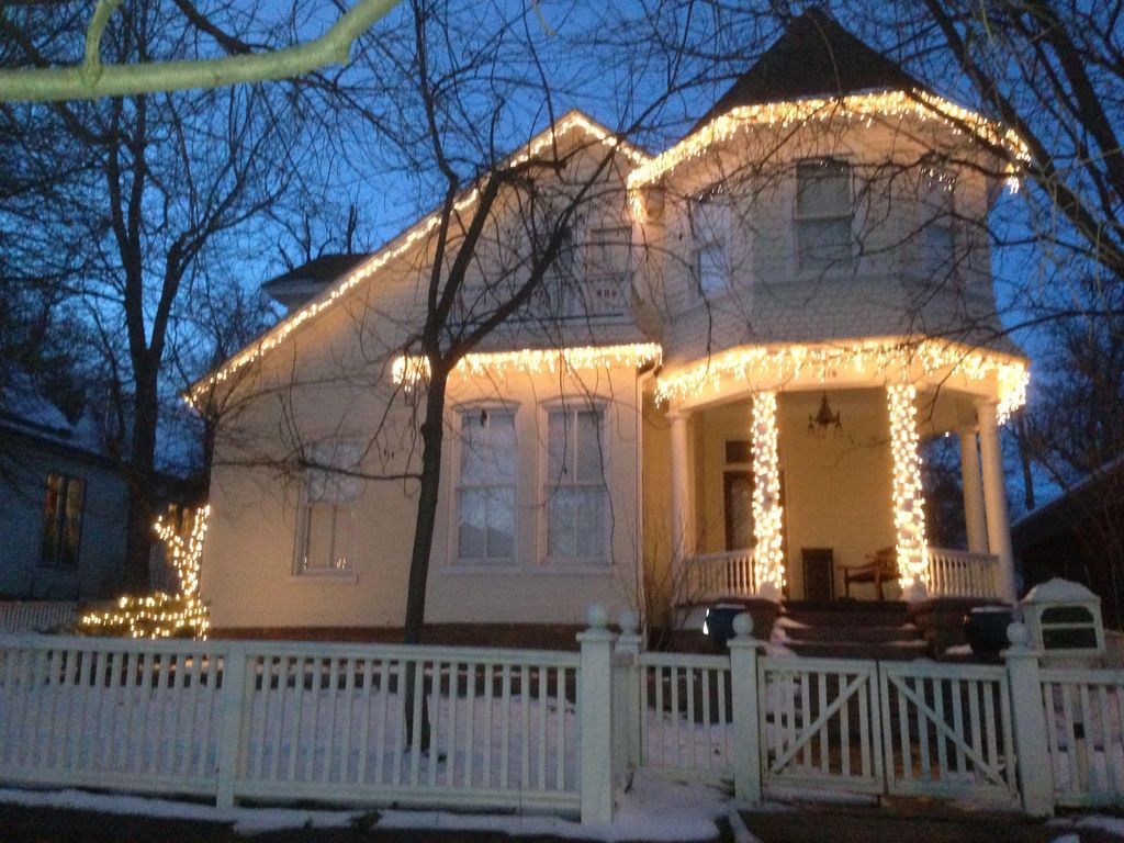 Add elegance to your home with classic incandescen