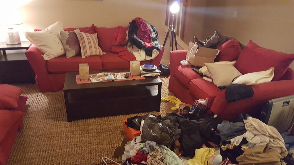 Living Room (before)