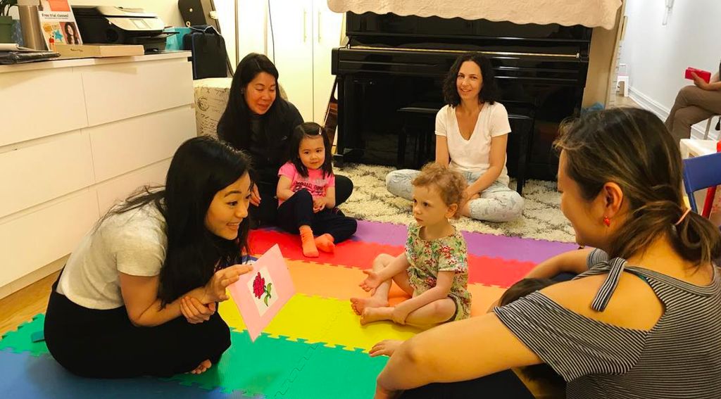 We offer group lessons (French, Spanish, Mandarin)