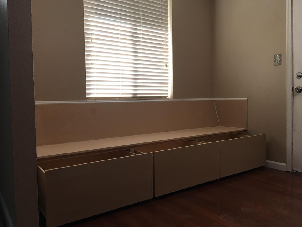  Built-in Bench Seat Drawers