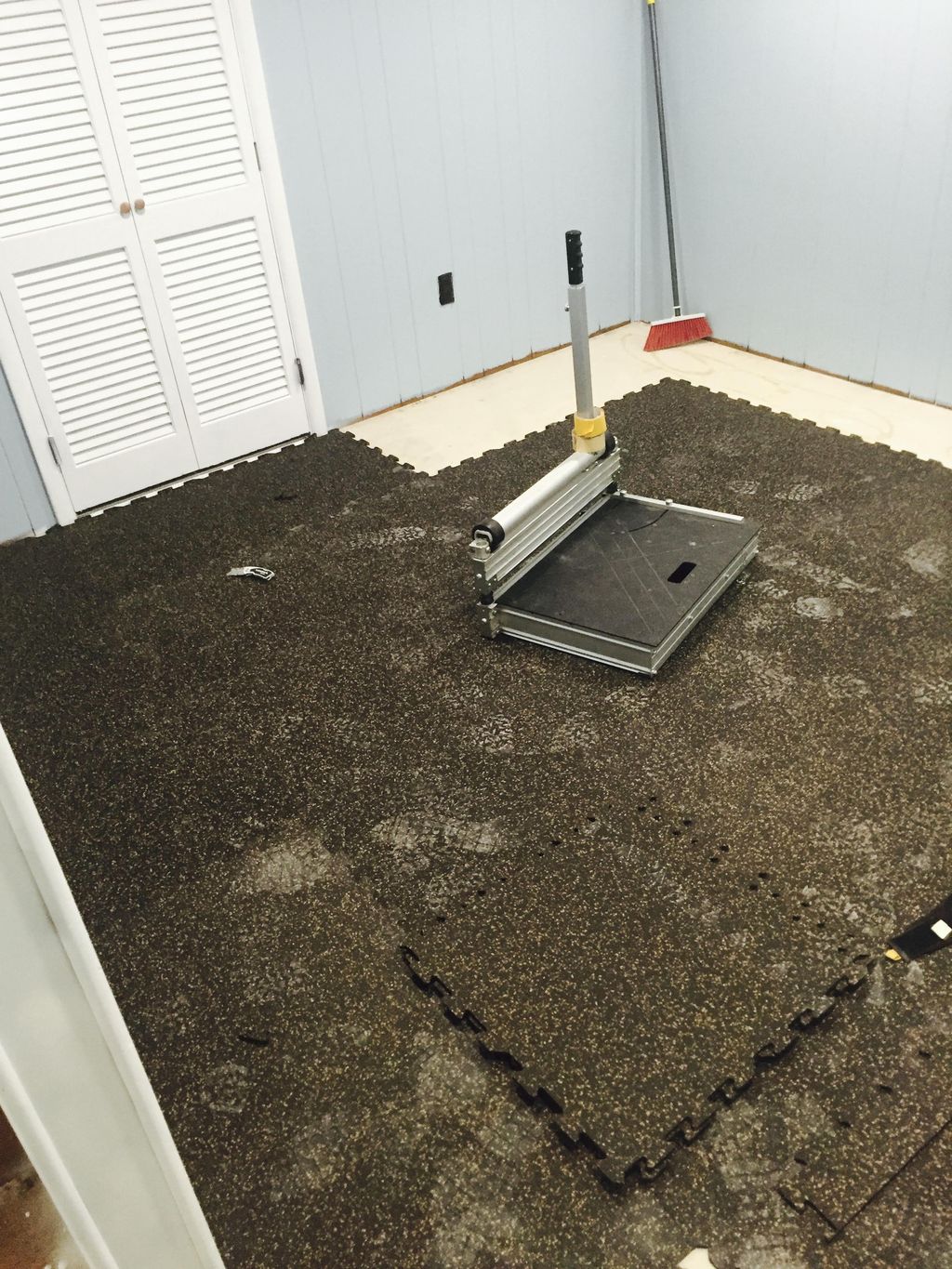 Let us Install 2X2 interlocking Rubber Flooring TO