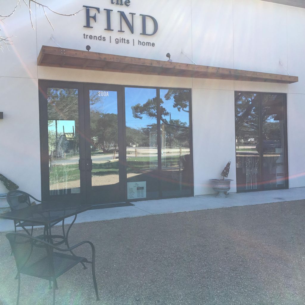 We love seeing windows shine like this