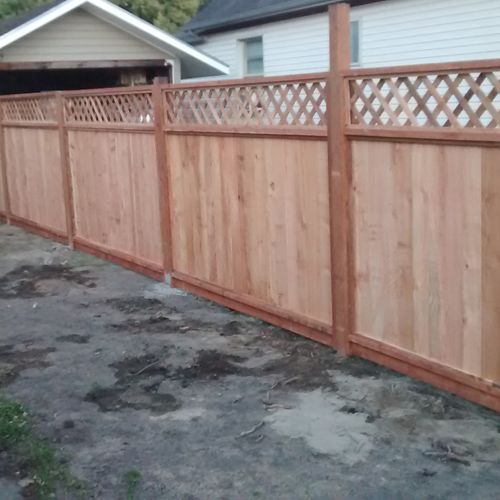 New fence built for Mischelle McCoy of Mount Verno
