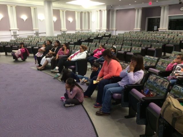 First Aid presentation to Spanish speaking Family 