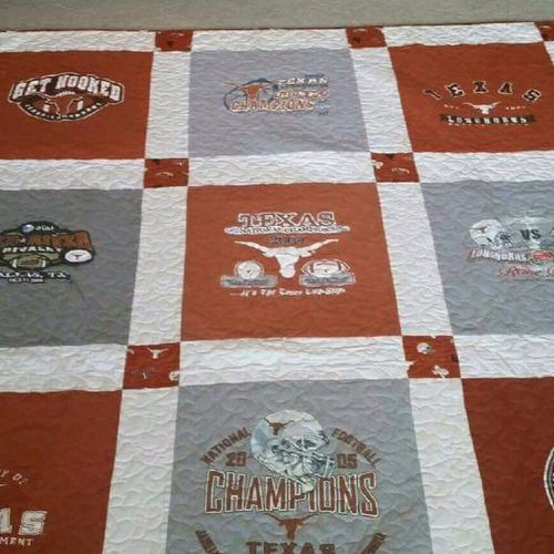 UT quilt.  Notice how the graphics are all centere