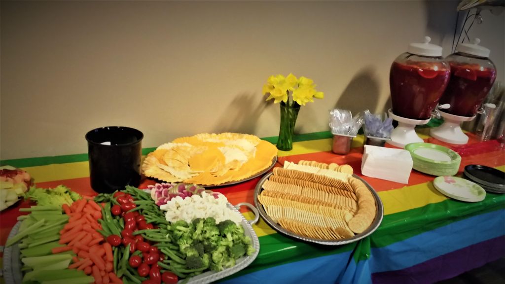 Cheese and crackers with veggie tray