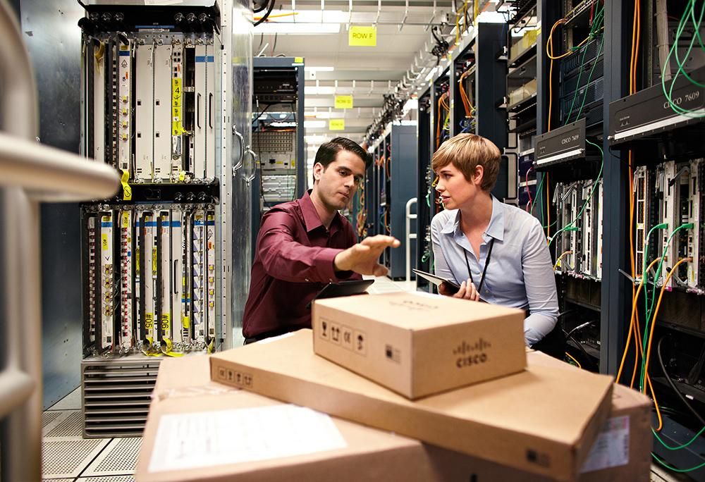 Student Intern focused on lead technician's instru