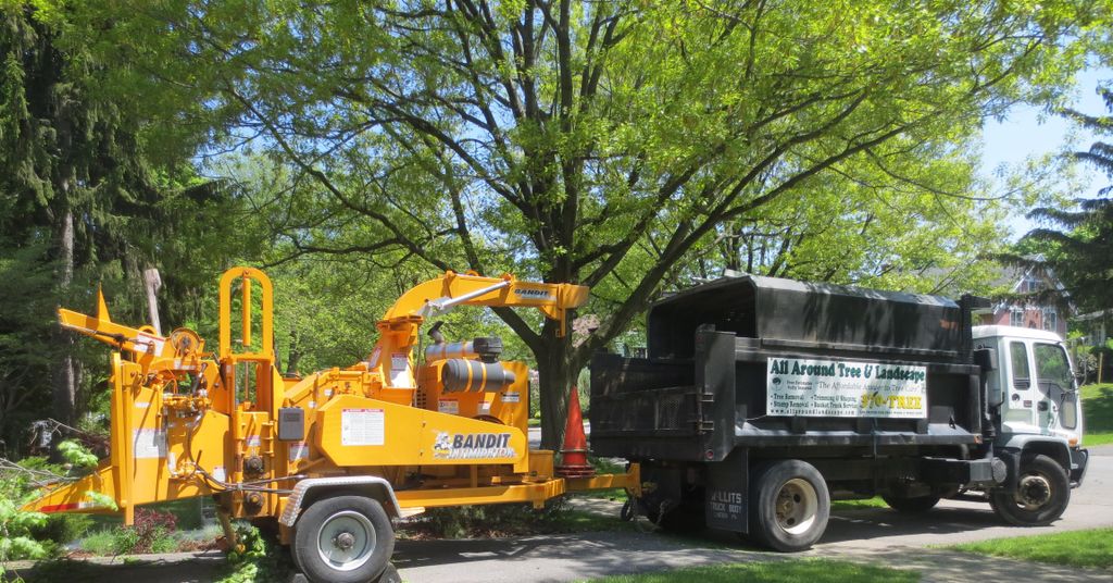 Our New 2015 Bandit Chipper. This one eats up to 1