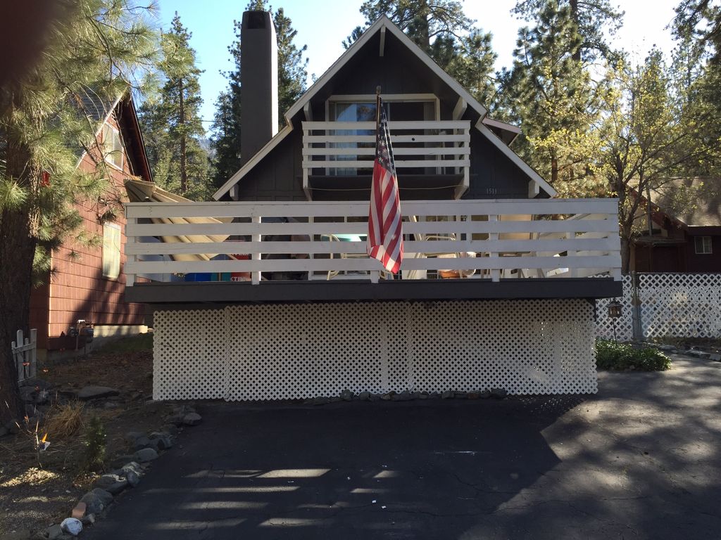 A 20x20 deck I just finished for a thumbtack custo