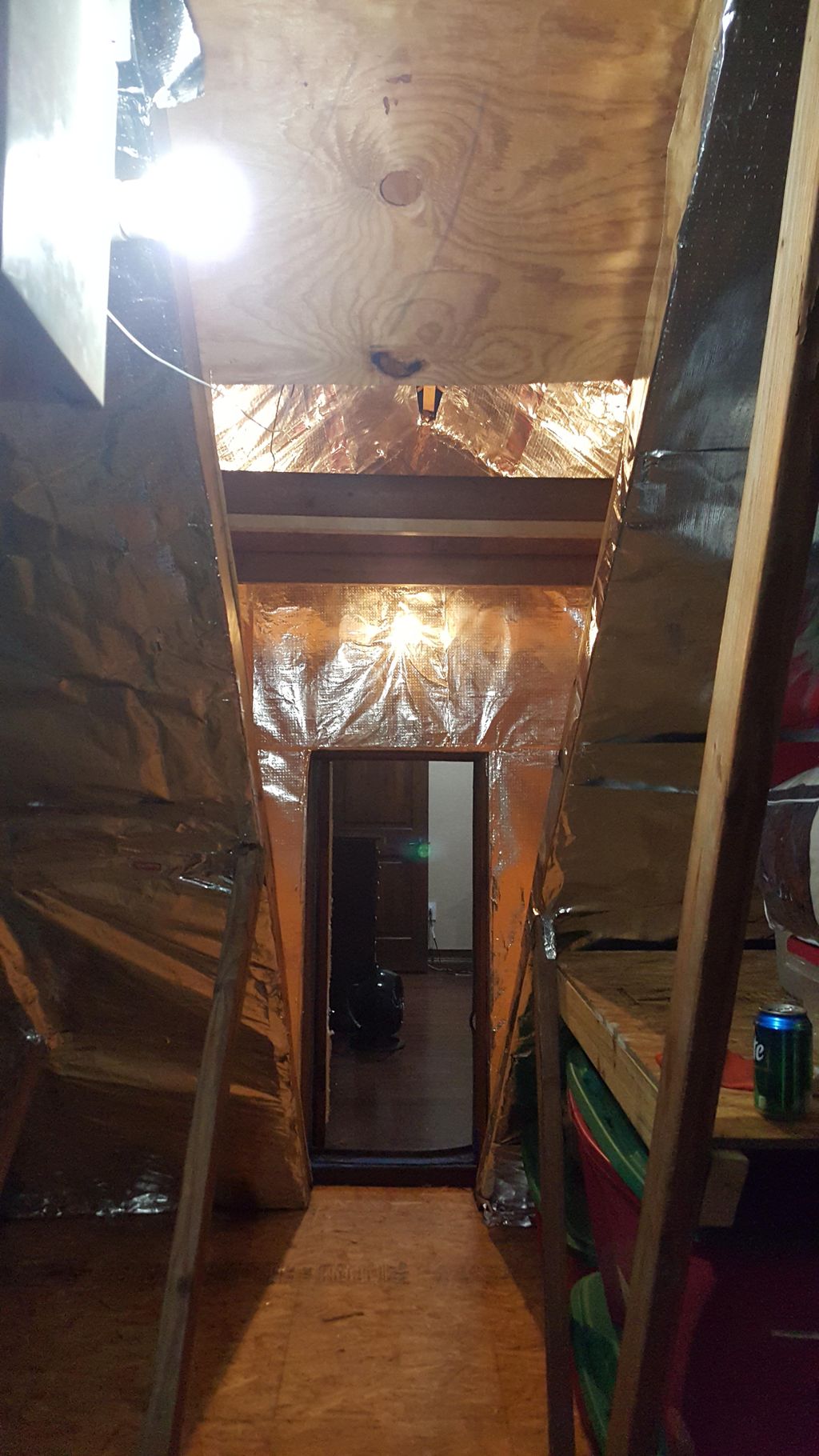 Raidiant Barrier Install
