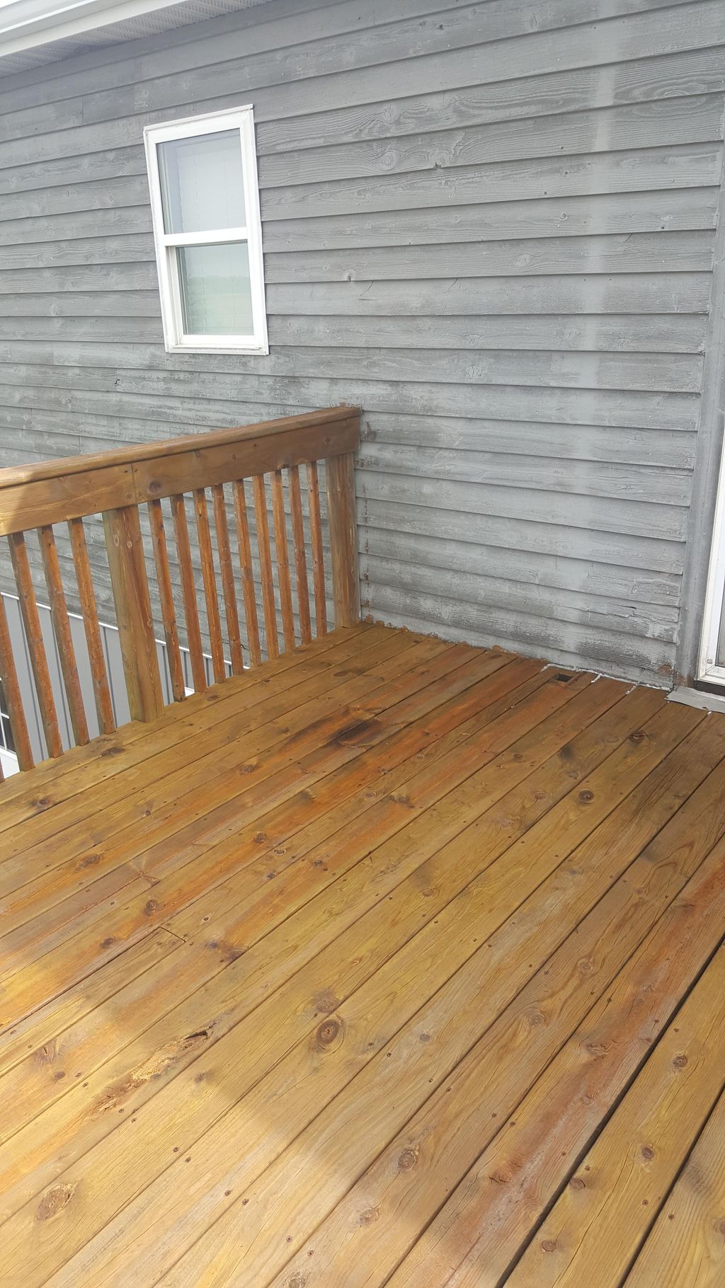 deck after cleaning
