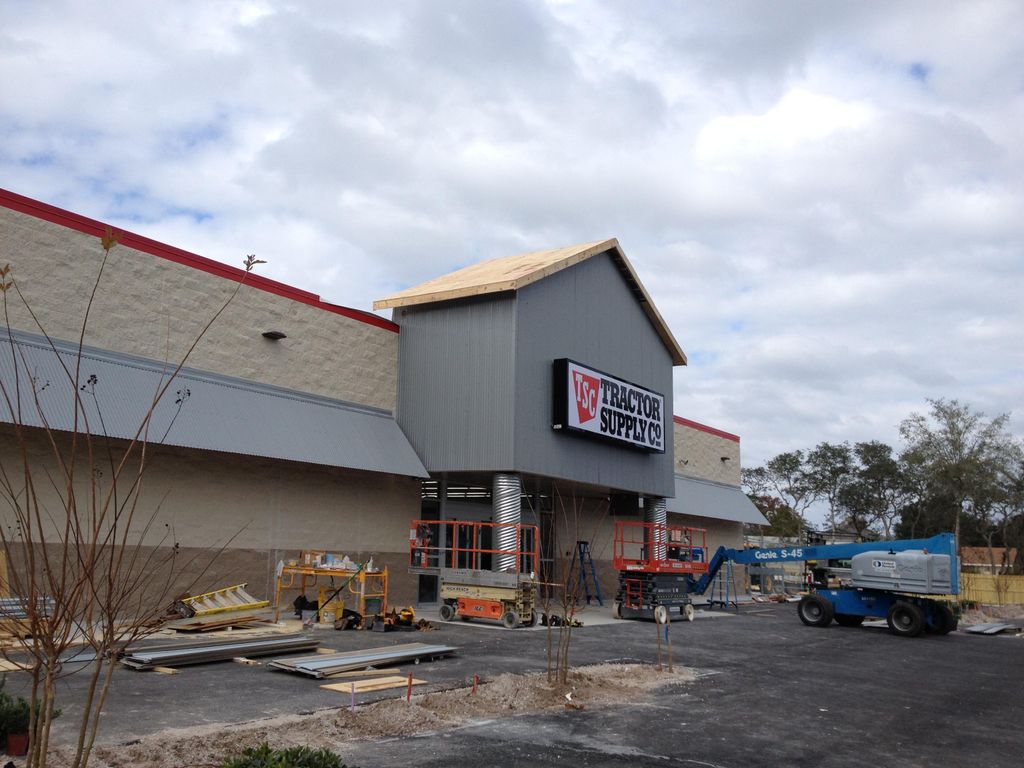 Tractor Supply metal installation