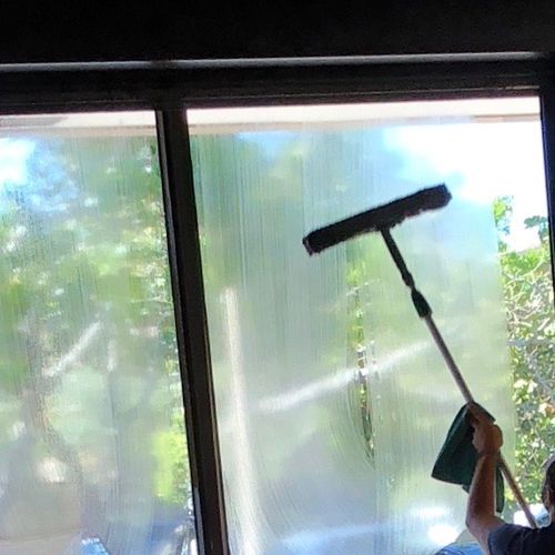 Interior Window Cleaning - ( Small Office ) 
