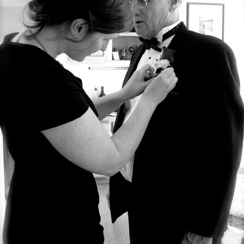 Finishing touches for groom