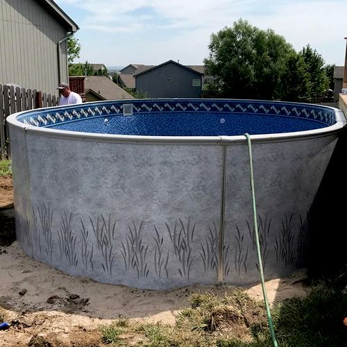 Insulated wall pools