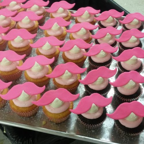 theme cupcakes for lift