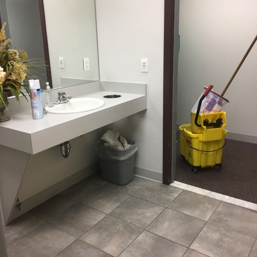 Commercial bathroom 