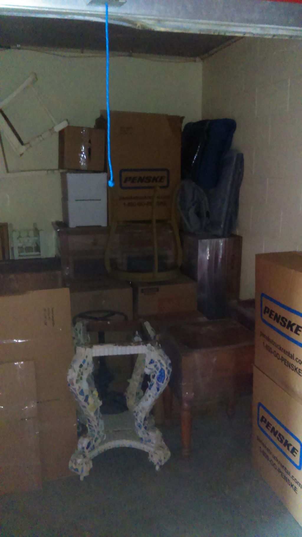 8/10ft Storage Unit Packed 