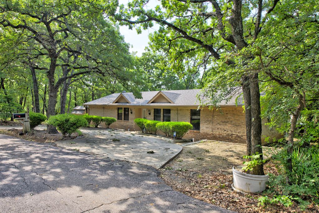 Leased in two weeks!