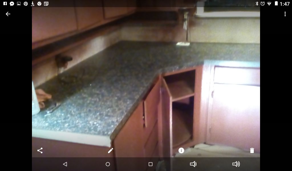 Laminate and tile counter tops!