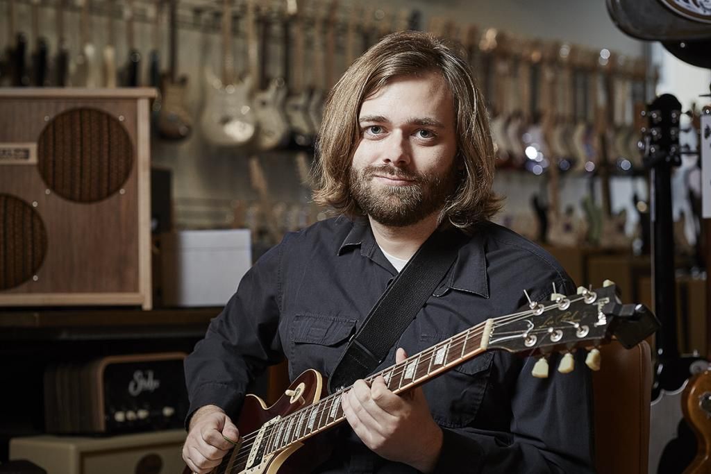 Matt Brown teaches guitar - Lessonface.com/Matt-Br