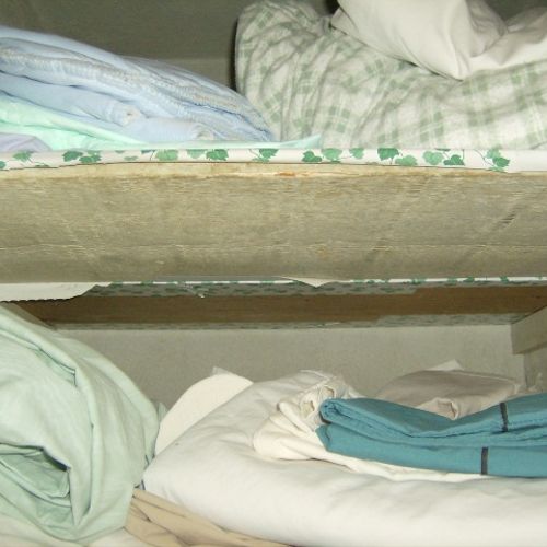 Tiny linen closet, frustrating to the homeowner