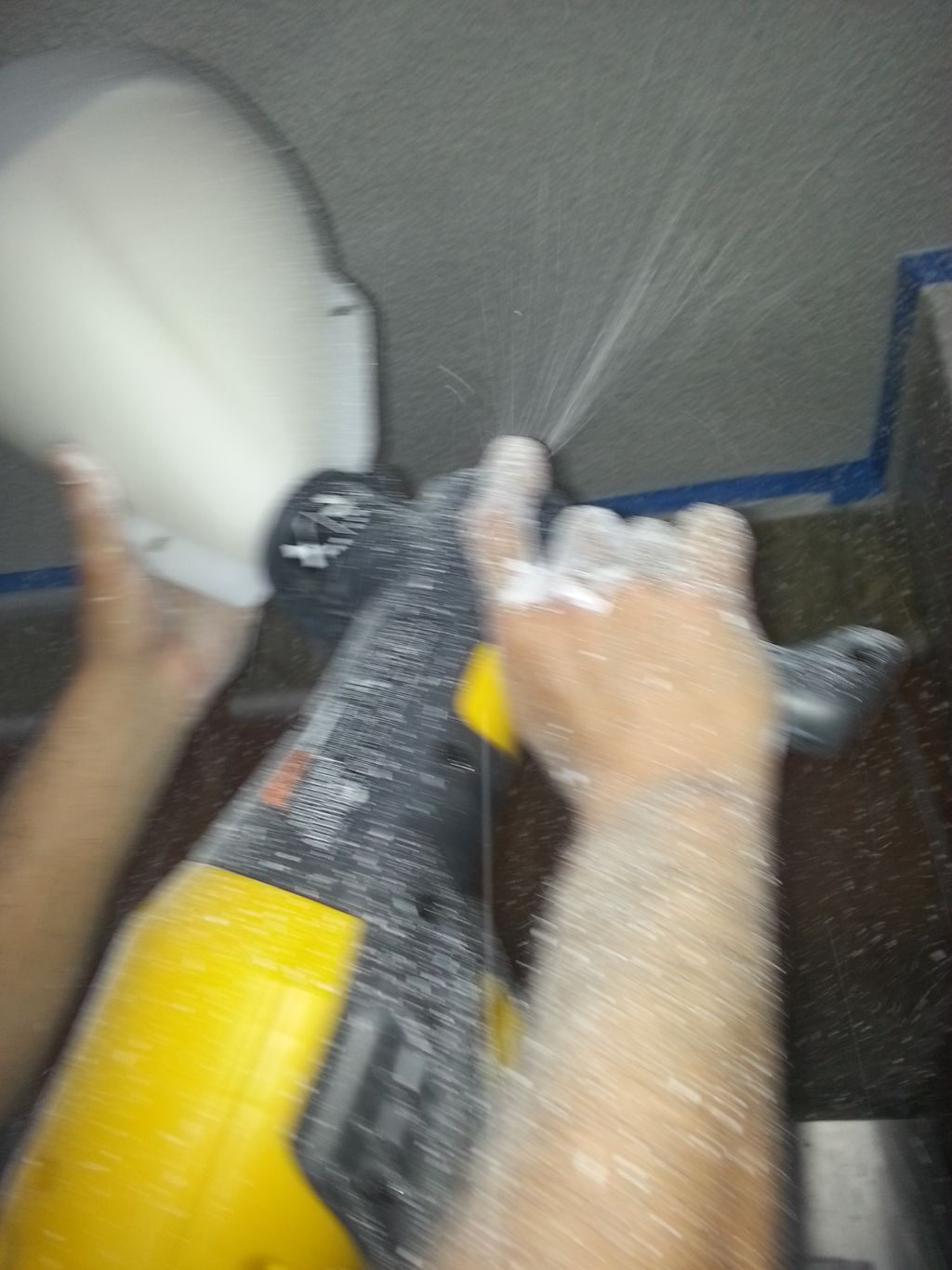 Shooting texture on ceiling