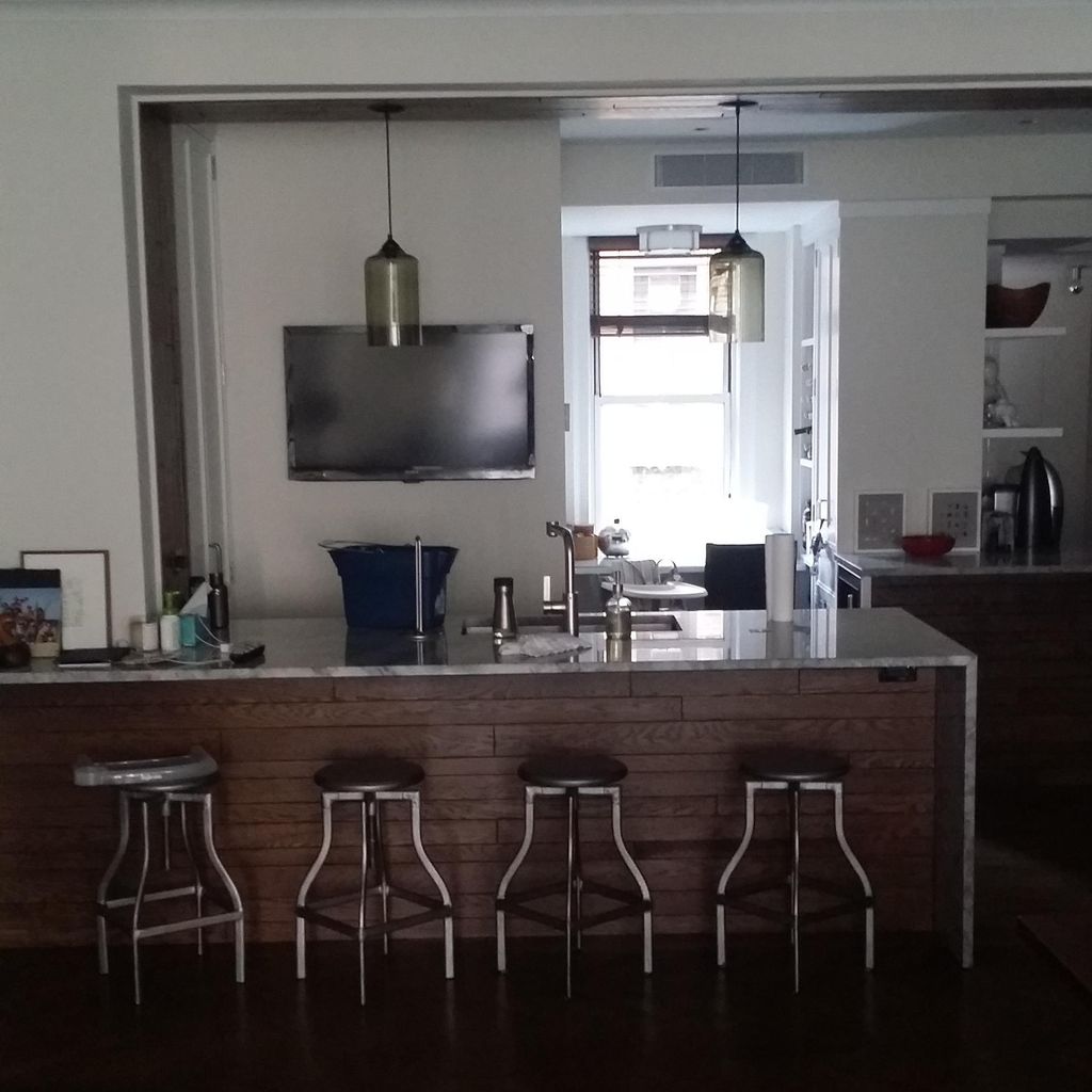 R & E   Design & Construction