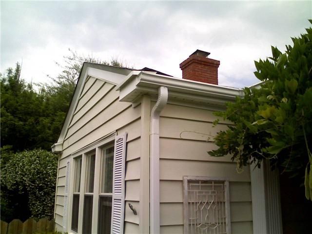 North end cottage before