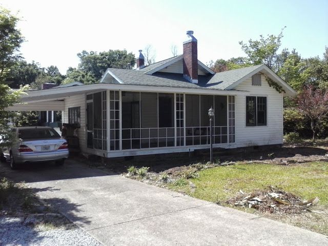 House on 12th Ave before remodel