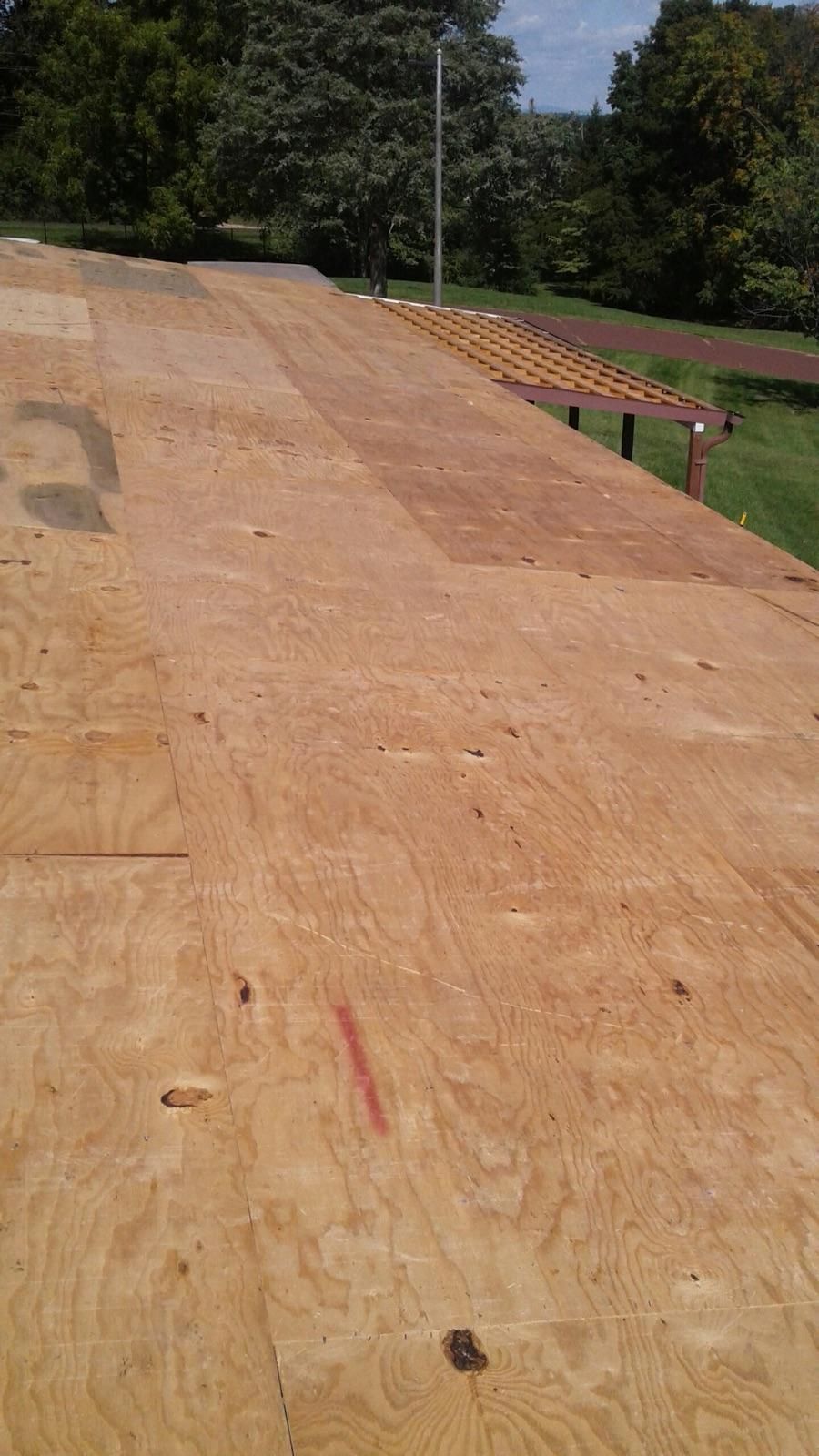 Asbestos roofing material removed from VDOT traile