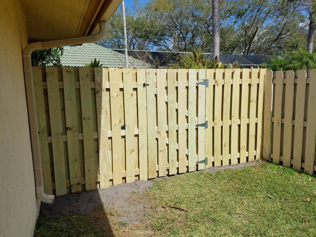 New Wood Fence In Jupiter 
