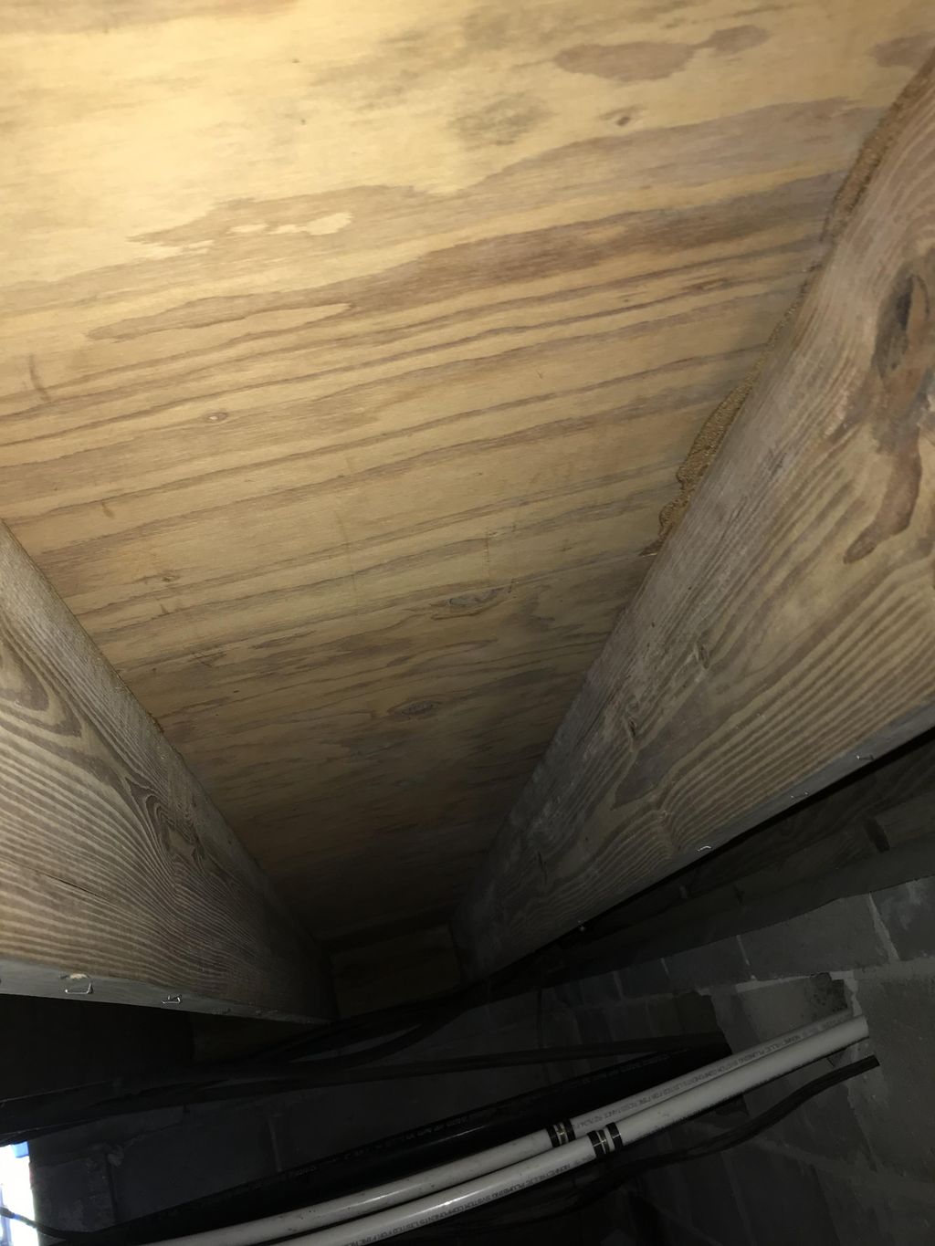 Crawl space After