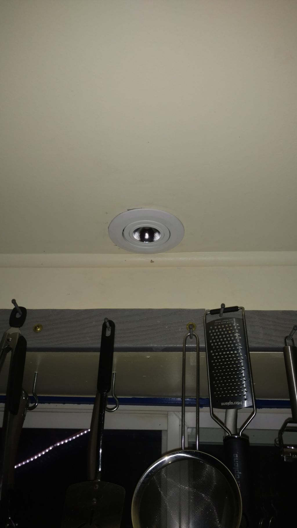 4" direct gimbal lighting