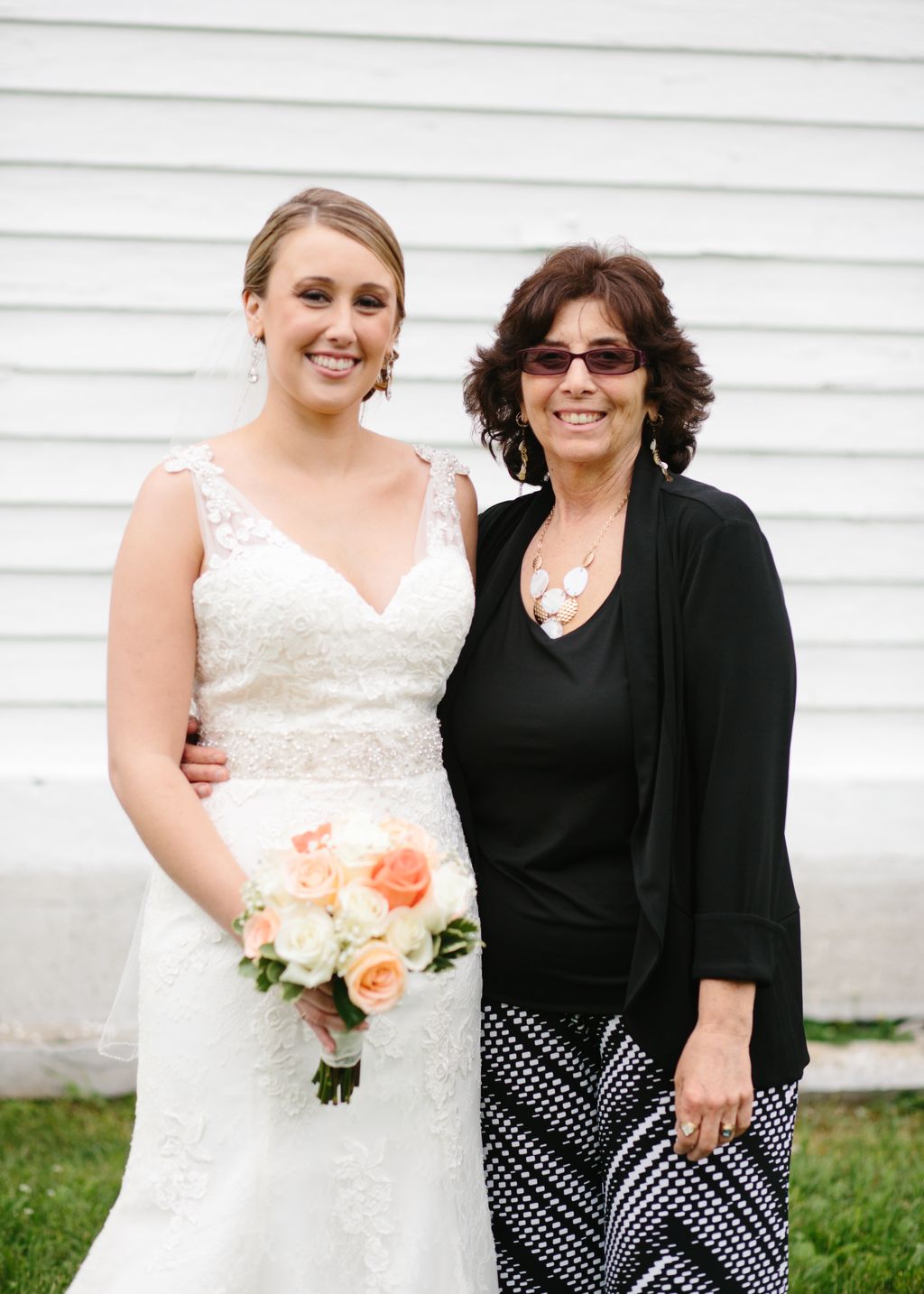 Wendy & MC/DJ Linda  6-14-14