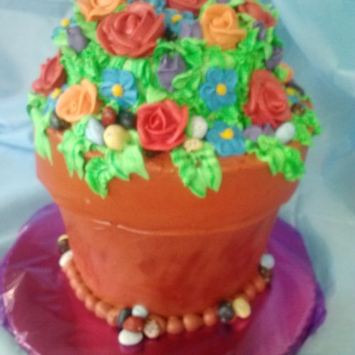 Flower pot cake (yes it's all cake!)