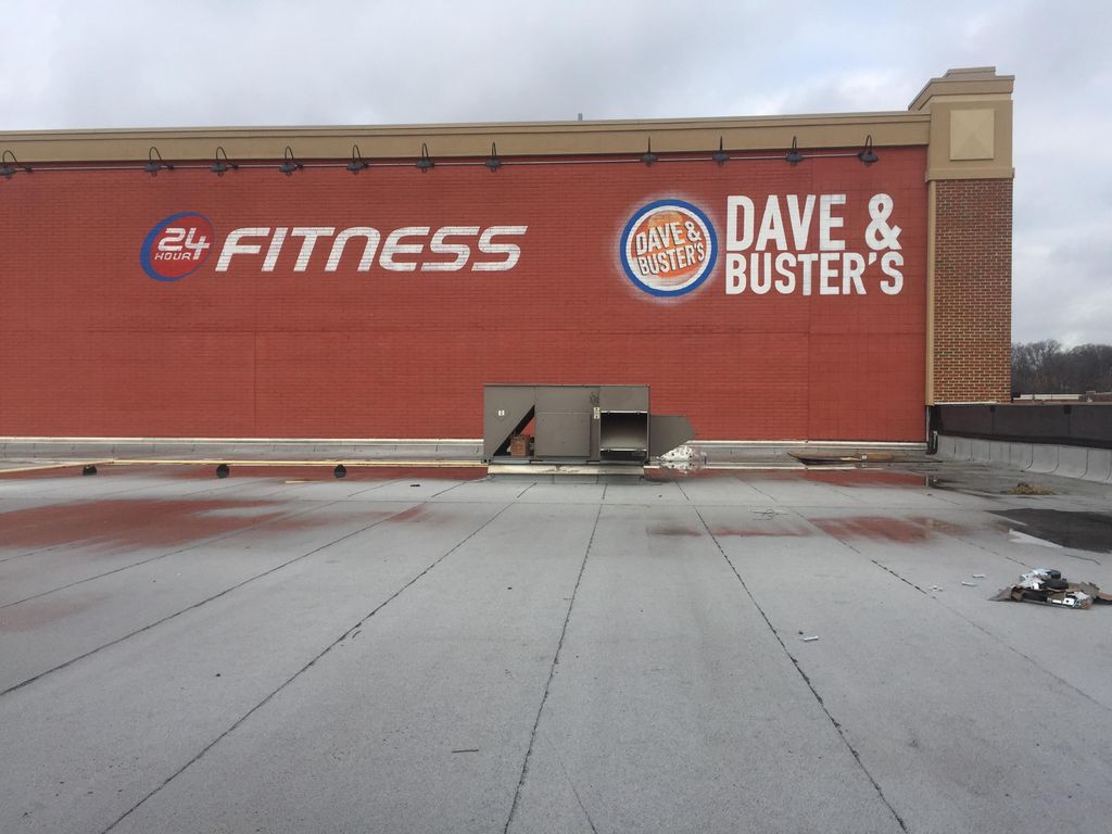 Finished wall piece for 24 hour fitness and Dave &