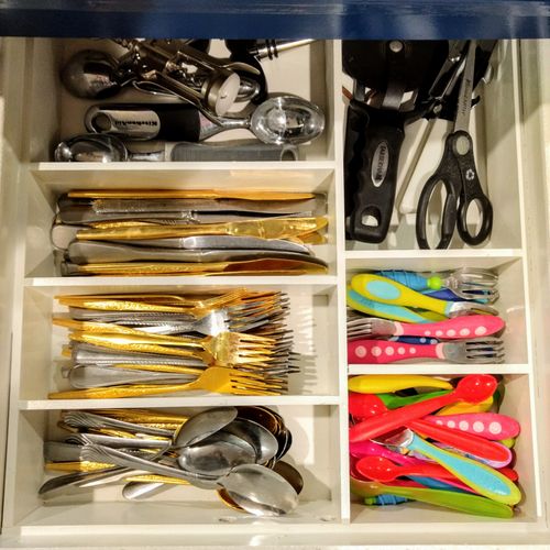 custom utensil organization