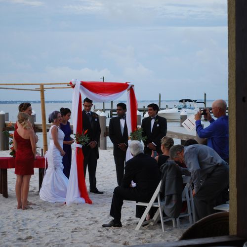 beach wedding at Pensacola Beach