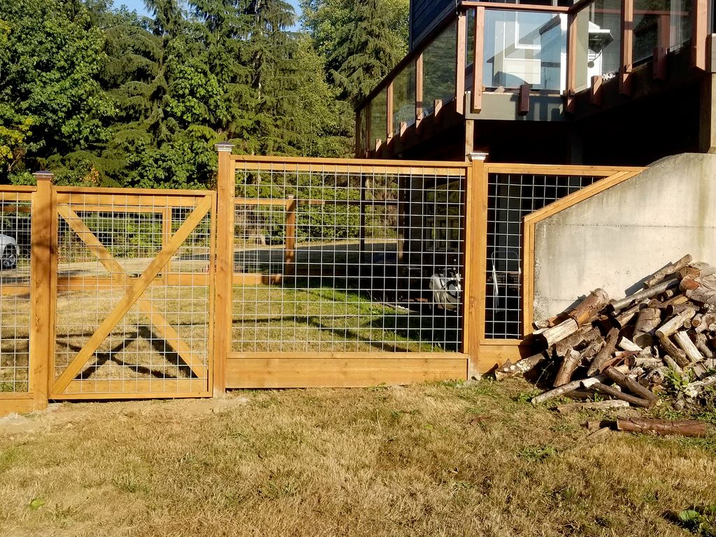 Hog wire fence 10