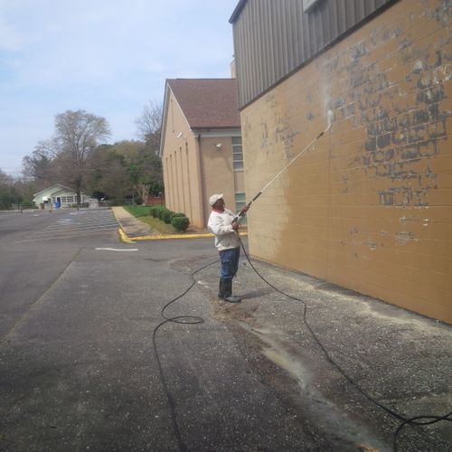 Pressure washing Mary Weathers Family Life Center 