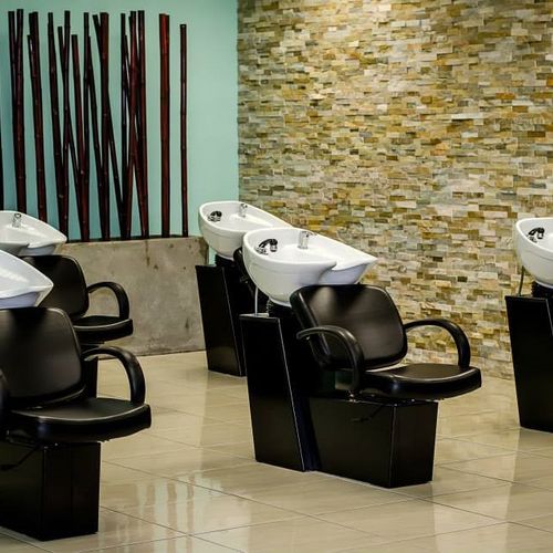 Salon & Spa Institute - Hair Wash Station