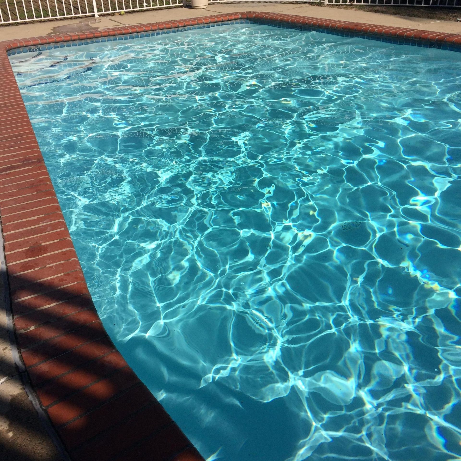 Sparkling Pool Service And Repair Chino Hills, CA